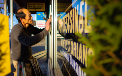 Cowichan Bay’s Nightfall Glow Is Fading—Vinyl Sign Restoration Secrets